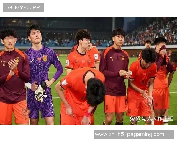 足球红牌的含义及其在比赛中的重要性解析